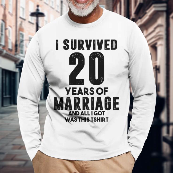 結婚20周年記念 カップル 妻 夫 裏面 長袖Tシャツ 高齢者への贈り物