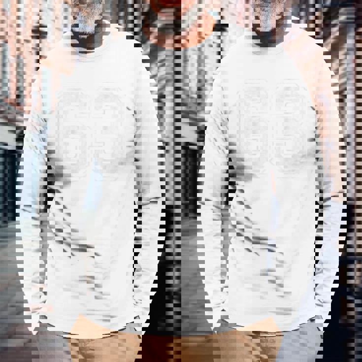 背面に63番。 長袖Tシャツ 高齢者への贈り物