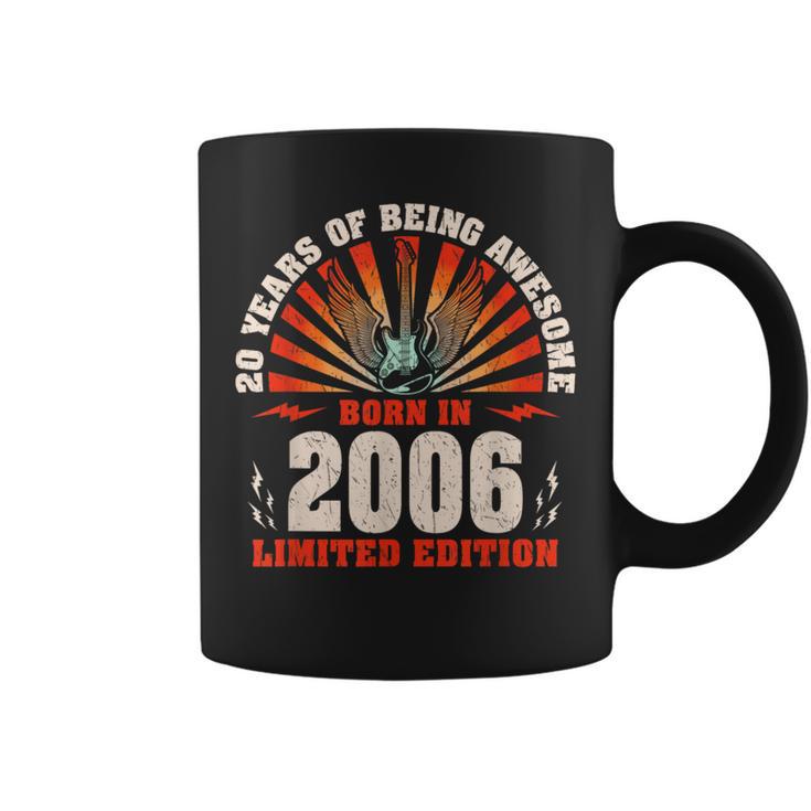 20歳の誕生日 20歳のギタリスト ギター愛好家 2006年生まれ コーヒーマグ