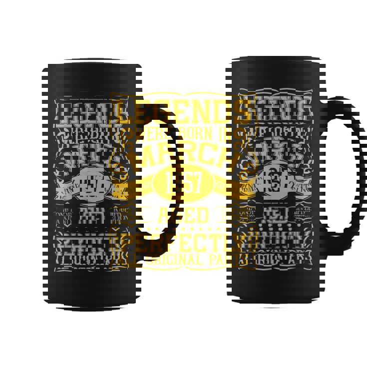 69歳の誕生日伝説は1957年3月に誕生しました。 コーヒーマグ