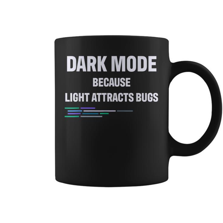 Geek Dark Mode Porque La Luz Atrae A Los Insectos Taza de café