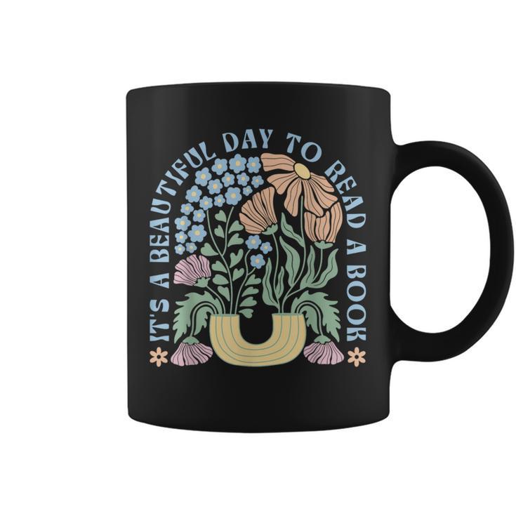 It's A Beautiful Day To Read A Book Librarian Book Lover Graphic Print Coffee Mug