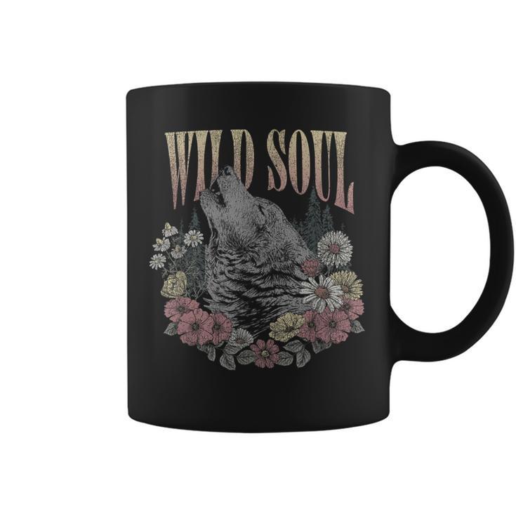 Wildoul Howling Wolf Among Flowers And Forest コーヒーマグ