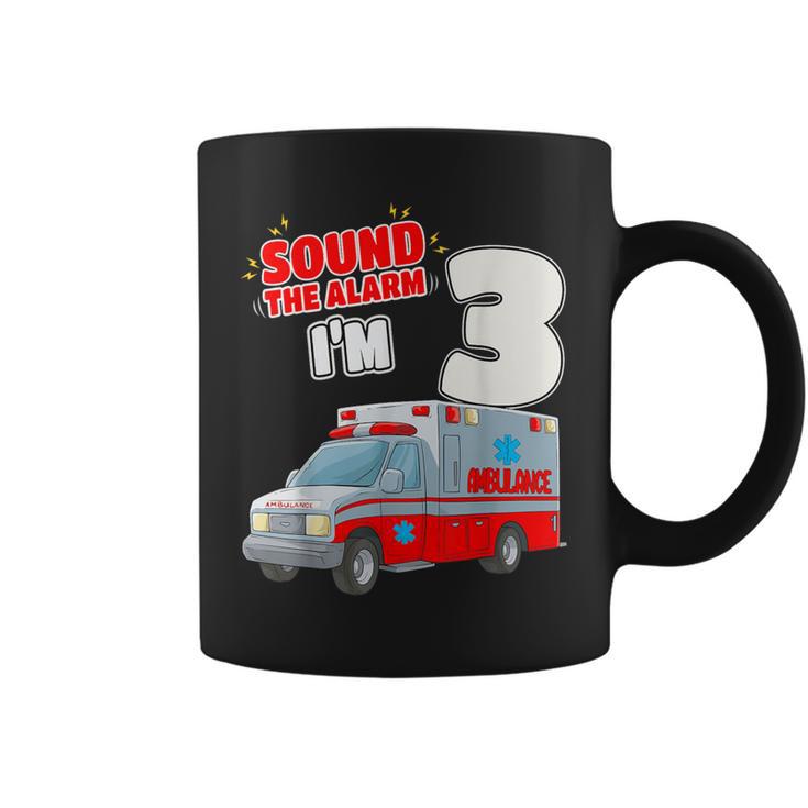 キッズ Ems 車 3歳の誕生日シャツ 3歳 救急車 コーヒーマグ