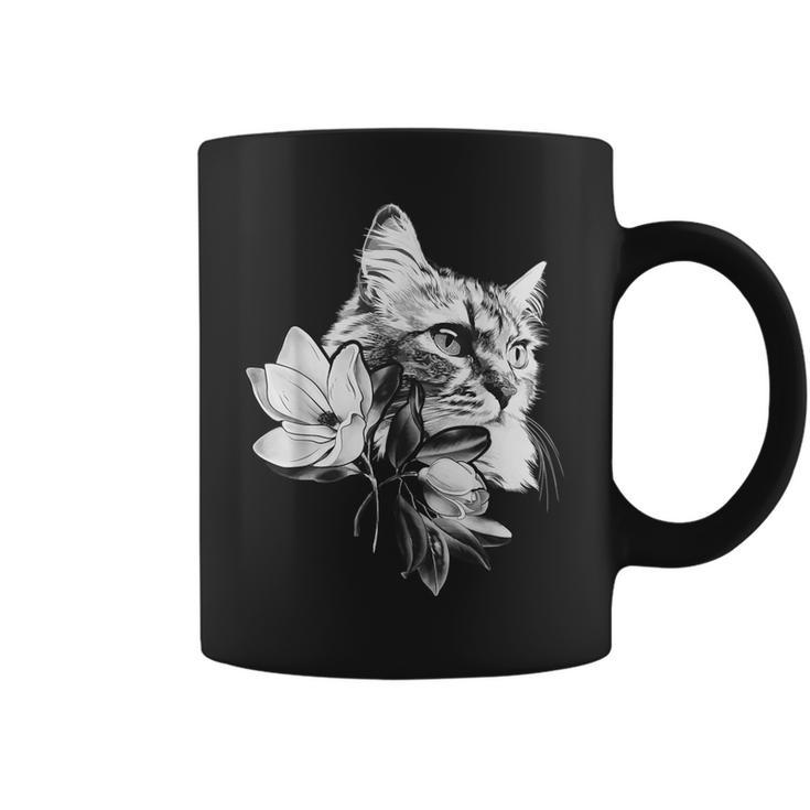 マグノリアの花と美しい猫 コーヒーマグ