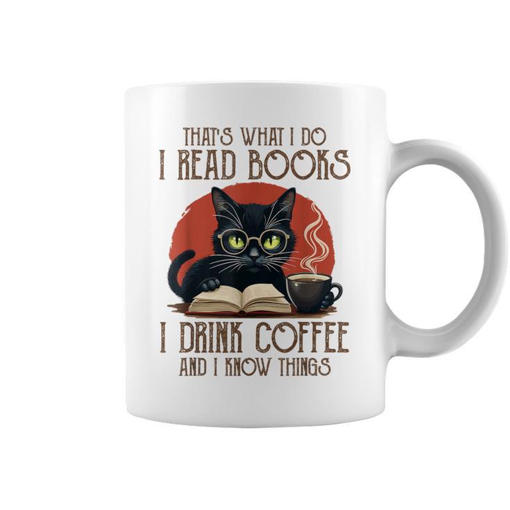 i Read Books And i Know Things Cat Reading Coffee Graphic Print Coffee Mug