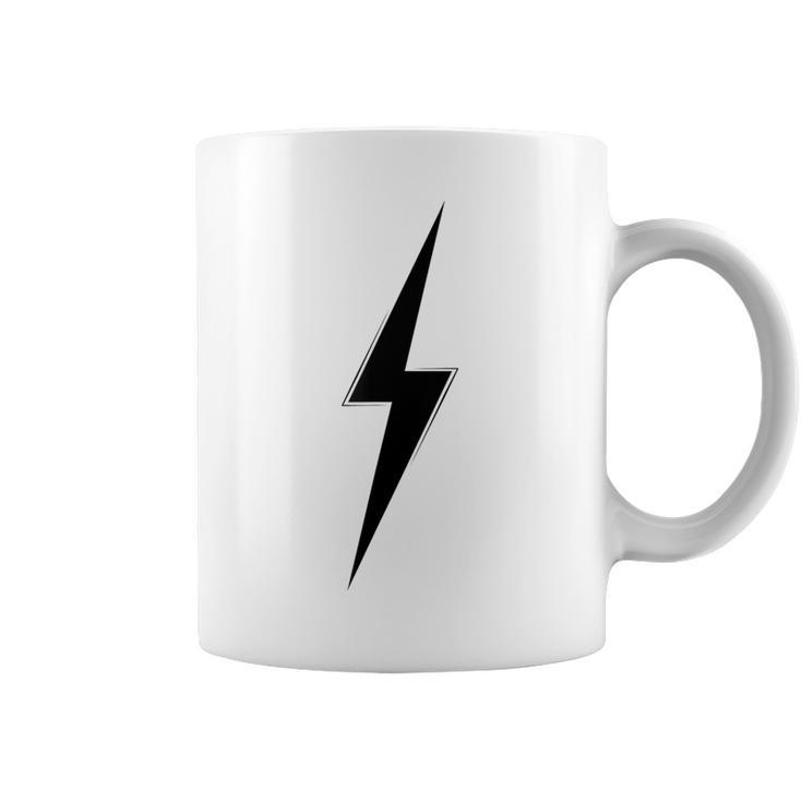 シンプルなブラックライトニングボルトグラフィック。 コーヒーマグ