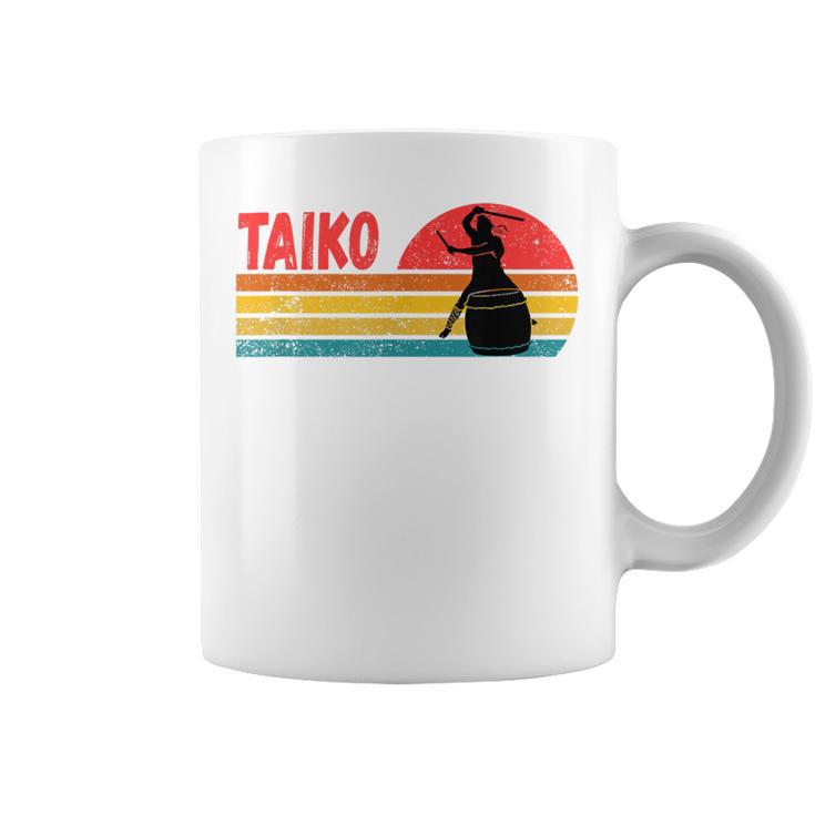 ヴィンテージサンセット太鼓ドラマー コーヒーマグ