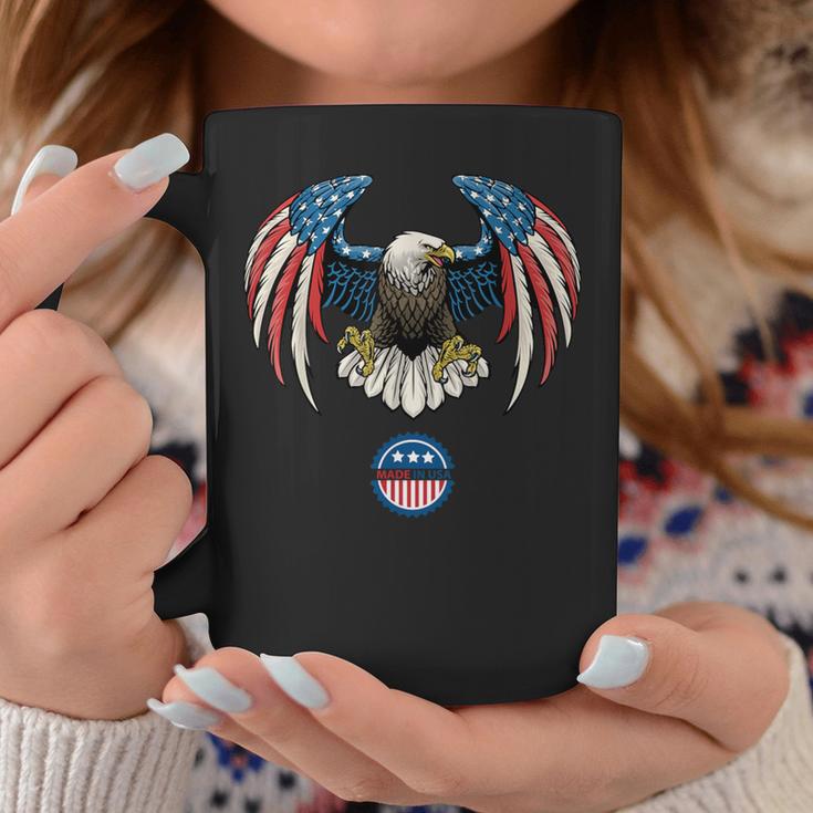 Abstract Unitedtates Of America Wild Eagle With Usa Flag コーヒーマグ 面白い贈り物