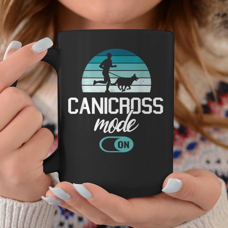 Canicross Runner 犬 トレイルランニング コーヒーマグ 面白い贈り物