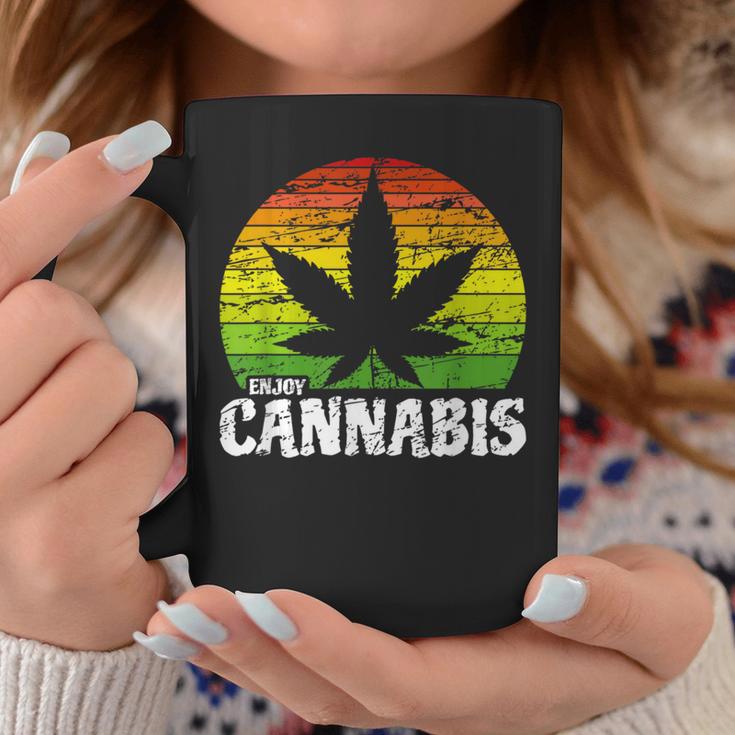 Cannabis ヴィンテージ 麻葉 レトロ マリファナ コーヒーマグ 面白い贈り物