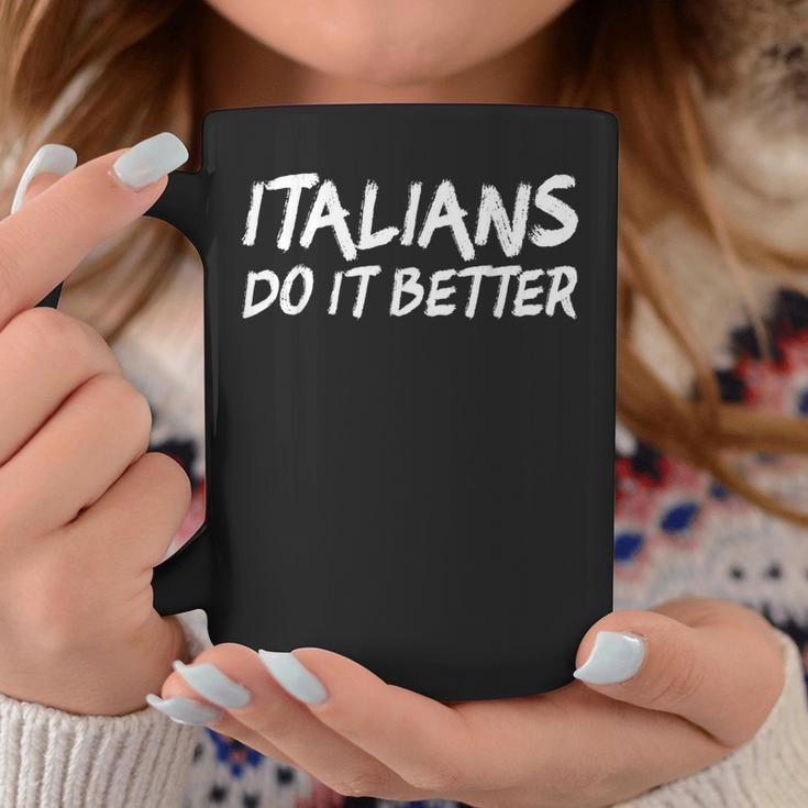 Italians Do It Better コーヒーマグ 面白い贈り物