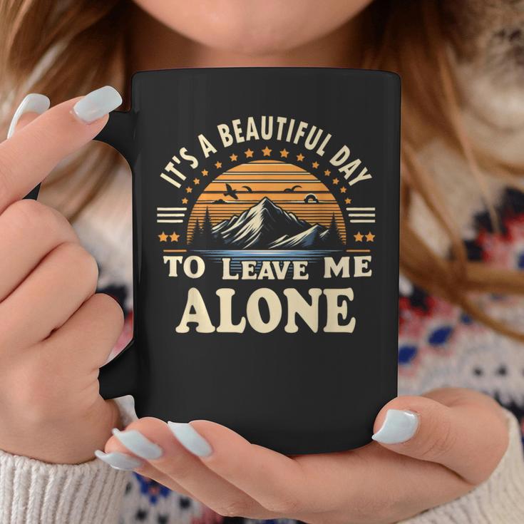 It's A Beautiful Day To Leave Me Alone Inrovert コーヒーマグ 面白い贈り物