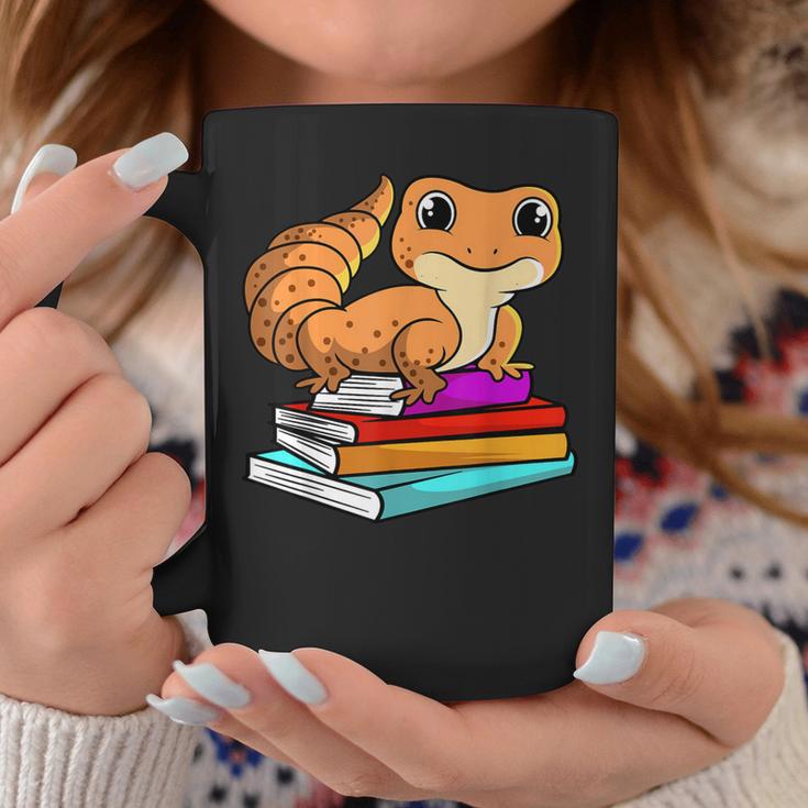 Leopard Gecko With Book Lizard Reptile Lover Graphic Print Coffee Mug Unique Gifts