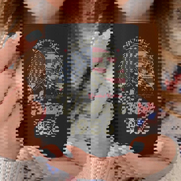 Vintage 1956 愛国的なイーグル、70歳の誕生日、アメリカ国旗 コーヒーマグ 面白い贈り物