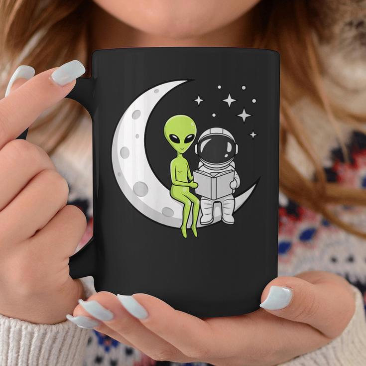 Women's Alien And Astronaut Reading On Moon Kids Sci Fi Book Graphic Print Coffee Mug Unique Gifts Women's Alien And Astronaut Reading On Moon Kids Sci Fi Book Graphic Print Coffee Mug Unique Gifts