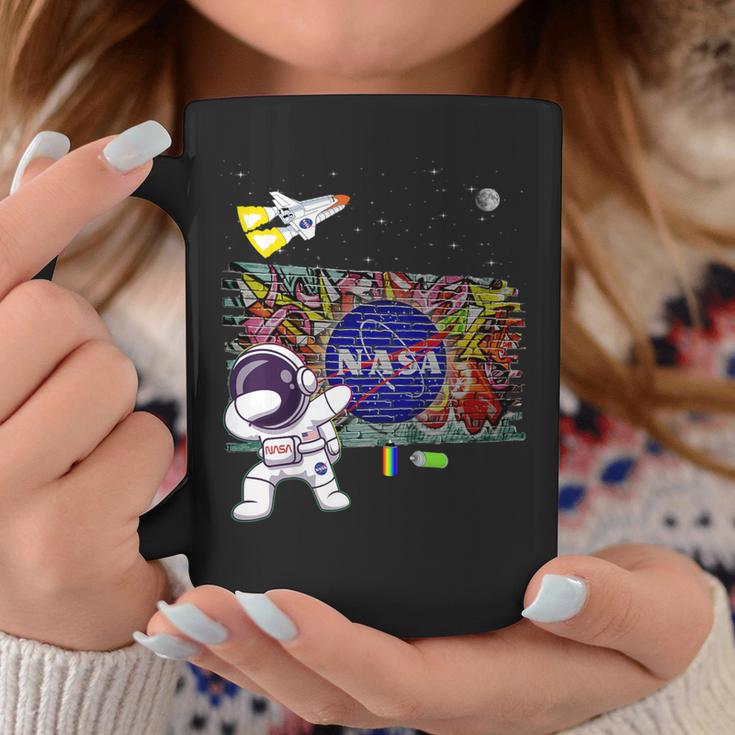 キッズ Nasaグラフィティアート宇宙飛行士キッドダビングスペースシャトルクール コーヒーマグ 面白い贈り物