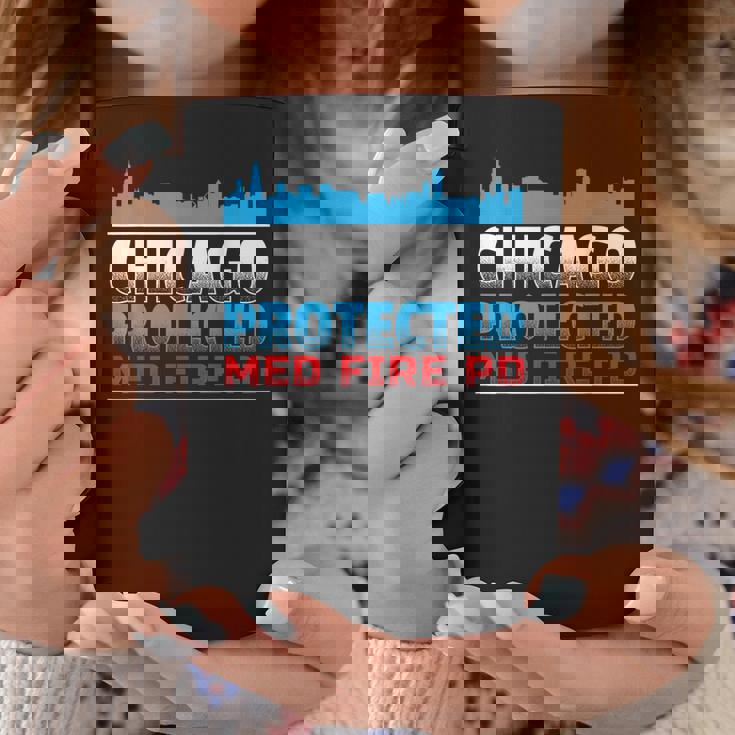 シカゴ・プロテクテッド Med Fire Pd シカゴファン向け コーヒーマグ 面白い贈り物