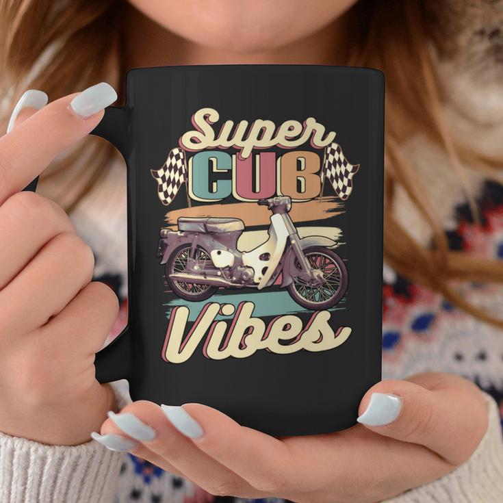 スーパーカブ C100 原付バイク ヴィンテージ バイブ レトロジャパン 長袖tシャツ コーヒーマグ 面白い贈り物