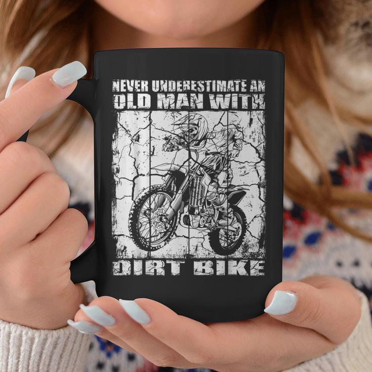 ダートバイクオールドマン コーヒーマグ 面白い贈り物