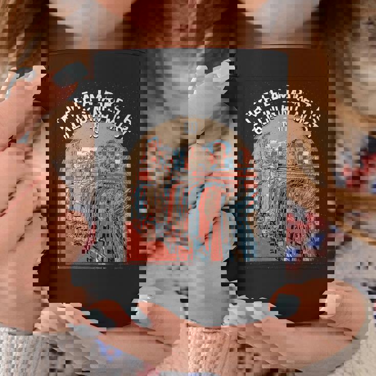 フリーマーケットは古着屋をよこす愛好家を呼んでいます コーヒーマグ 面白い贈り物