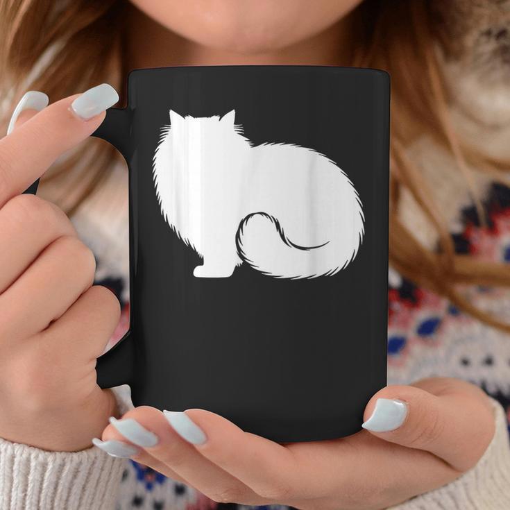 ペルシャ猫のふわふわした座り姿 Persian Cat Fluffyittingilhouette コーヒーマグ 面白い贈り物