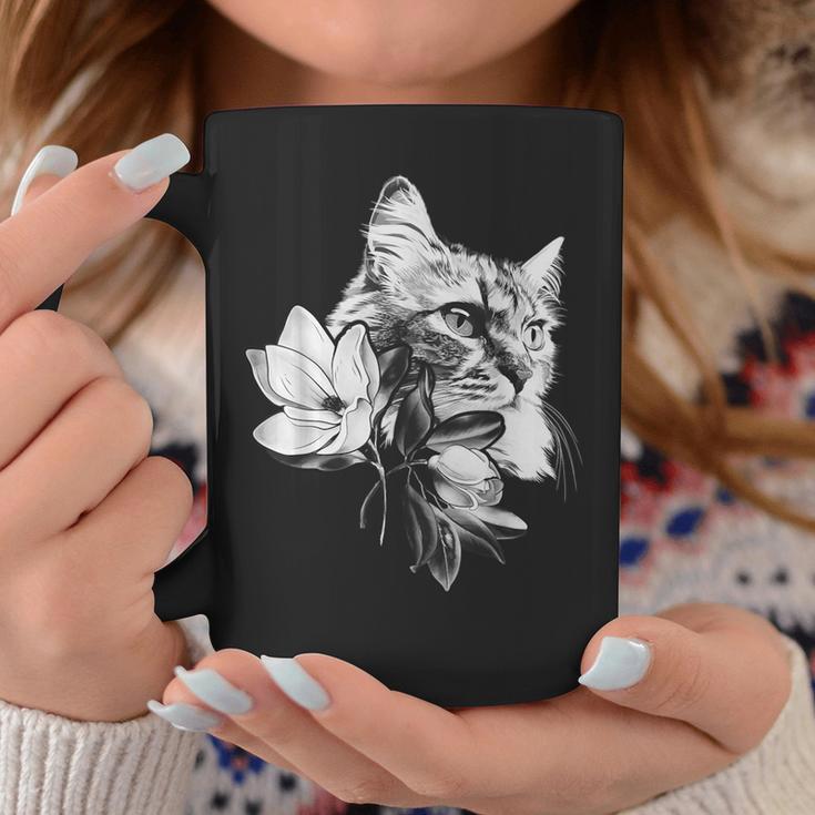 マグノリアの花と美しい猫 コーヒーマグ 面白い贈り物