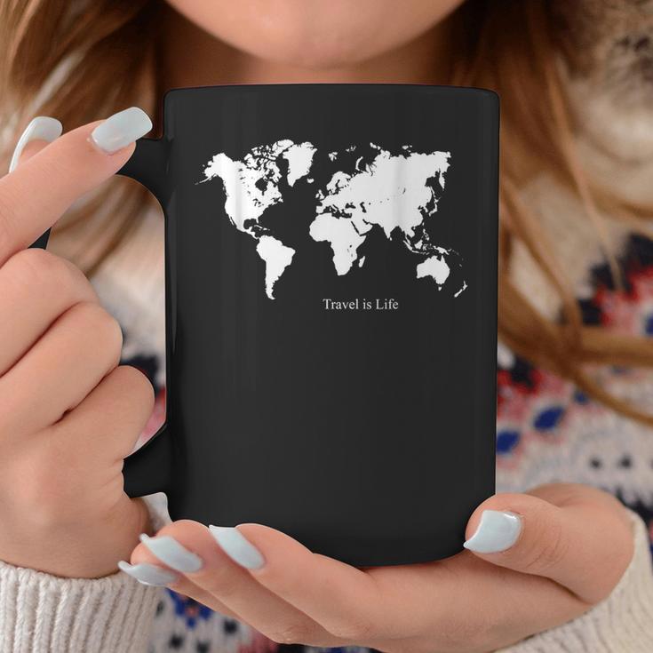 冒険的な探検家 Travel Is Life コーヒーマグ 面白い贈り物