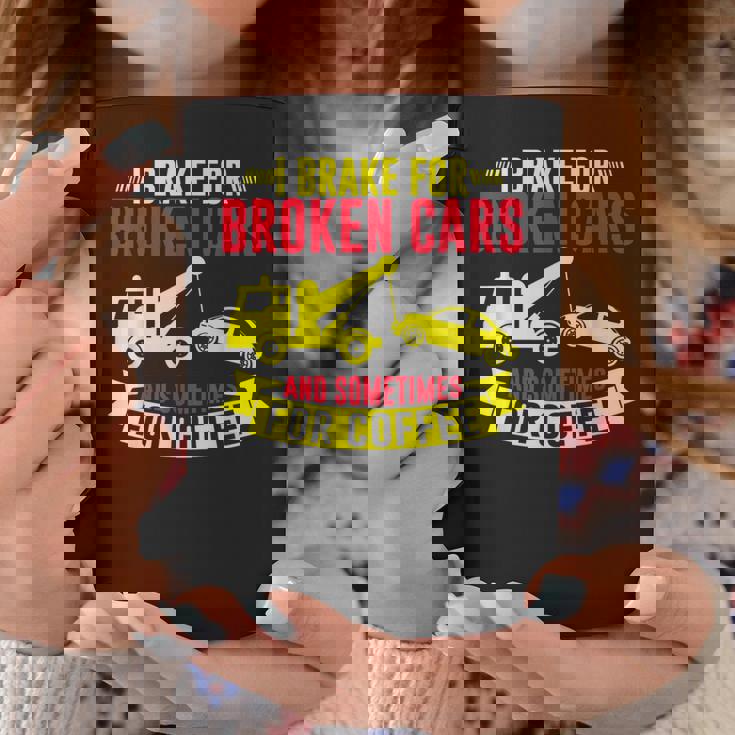 壊れた車や、時にはコーヒーレッカー車にもブレーキをかけます。 コーヒーマグ 面白い贈り物