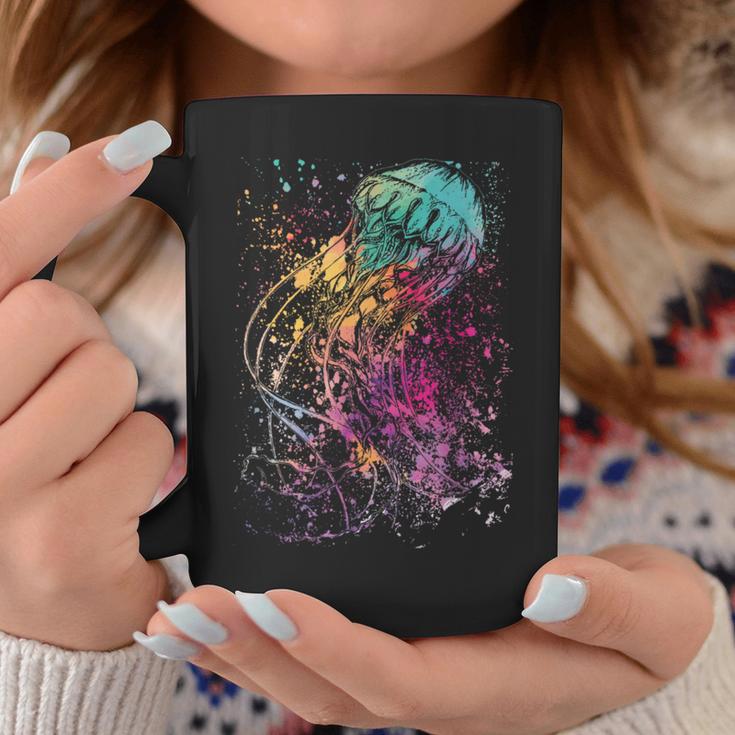 水彩画のクラゲアート。 コーヒーマグ 面白い贈り物