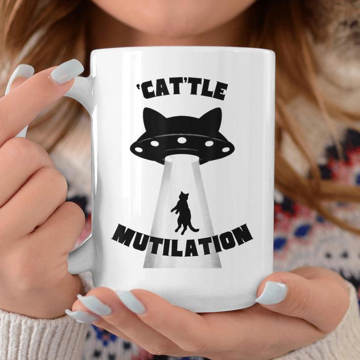'Cat'tle Mutilation キャットルミューティレーション キャトルミューティレーション 猫 Ufo 宇宙 コーヒーマグ 面白い贈り物