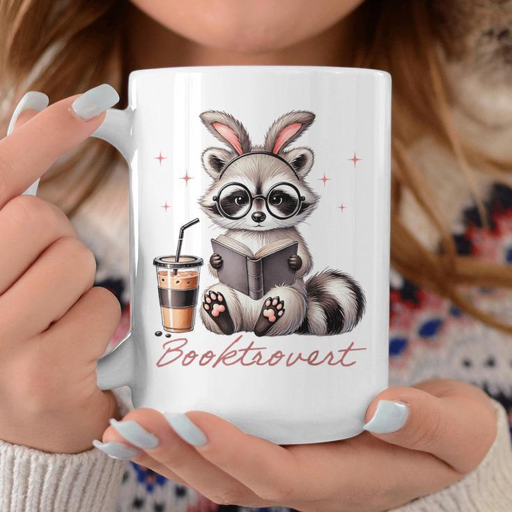 Booktrovert Raccoon Reading Book Iced Coffee Lover Graphic Print Coffee Mug Unique Gifts