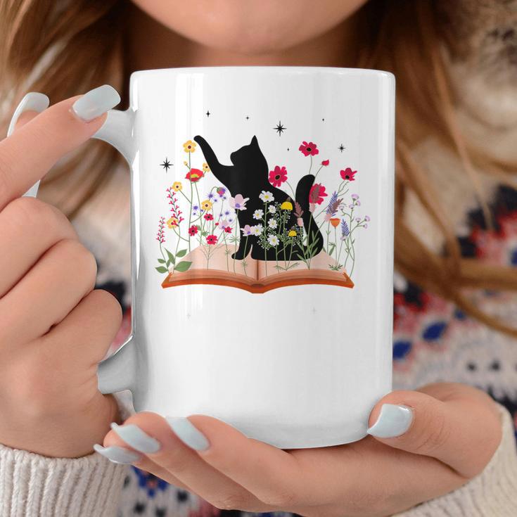 Cat Kitten Wildflower Book Pet Owner Librarian Graphic Print Coffee Mug Unique Gifts
