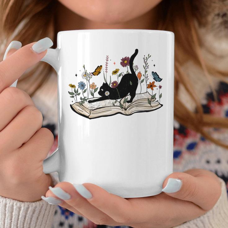 Cute Cat Flower Garden Book Kitty Reading Floral Graphic Print Coffee Mug Unique Gifts Cute Cat Flower Garden Book Kitty Reading Floral Graphic Print Coffee Mug Unique Gifts