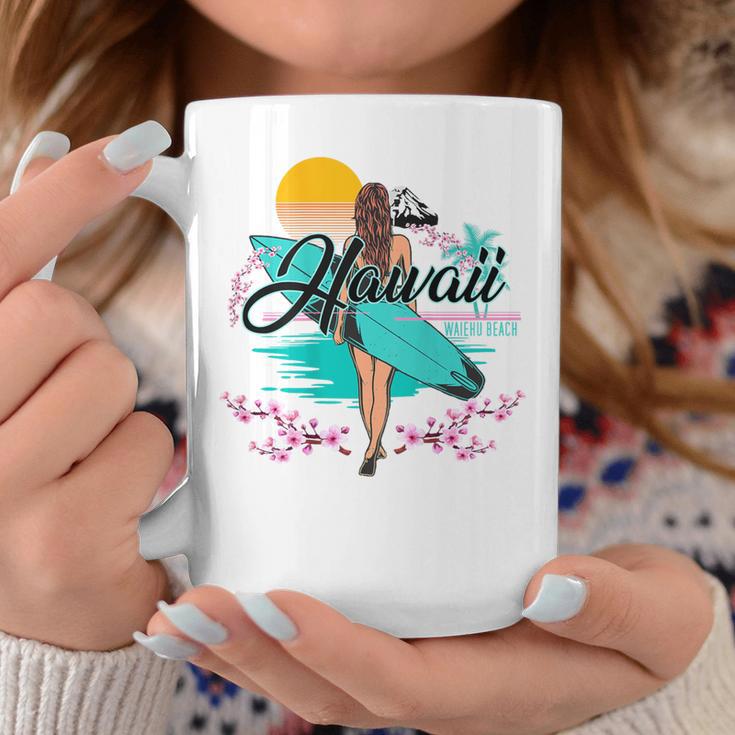 Waiehu Beach Hawaii、サーフィンサーフボードレトロ コーヒーマグ 面白い贈り物