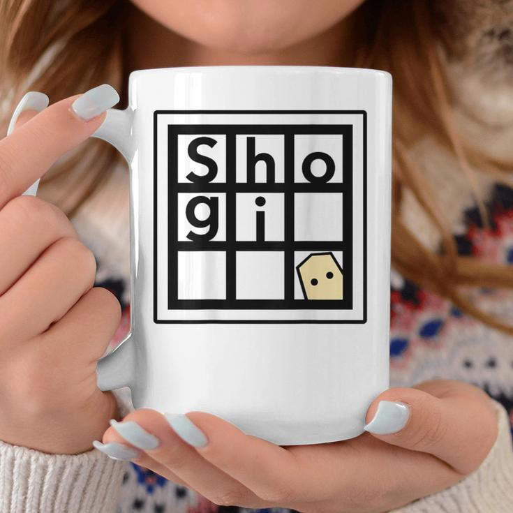 【バックプリント・背中側】Shogiくん ショーギ Kun 将棋 駒（将棋盤）【ゆるフレンズ】かわいい キャラ イラスト コーヒーマグ 面白い贈り物