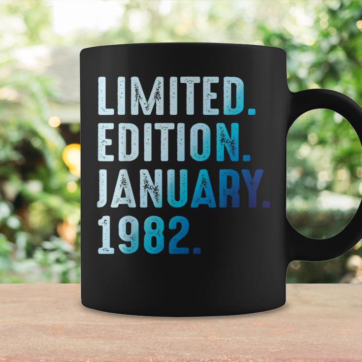 1982年1月 1982年誕生日1982年限定版 コーヒーマグ ギフトのアイデア