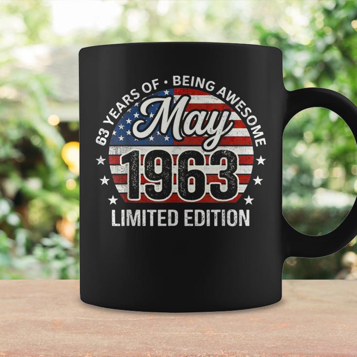 5月63歳の誕生日 男性 女性 1963年 素晴らしいアメリカ国旗 コーヒーマグ ギフトのアイデア