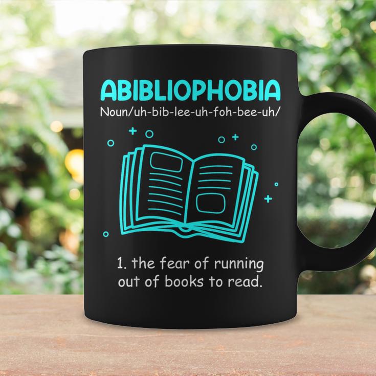 Abibliophobia Abibliophobie Definition Books Graphic Print Coffee Mug Gifts ideas