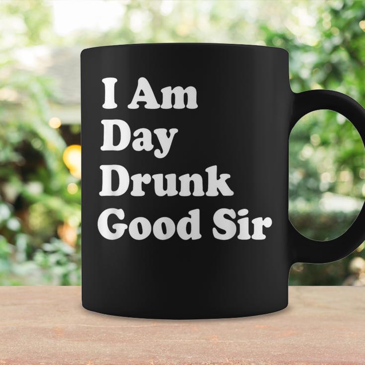 I Am Day Drunk Goodir Drinking Drunk ユーモア コーヒーマグ ギフトのアイデア
