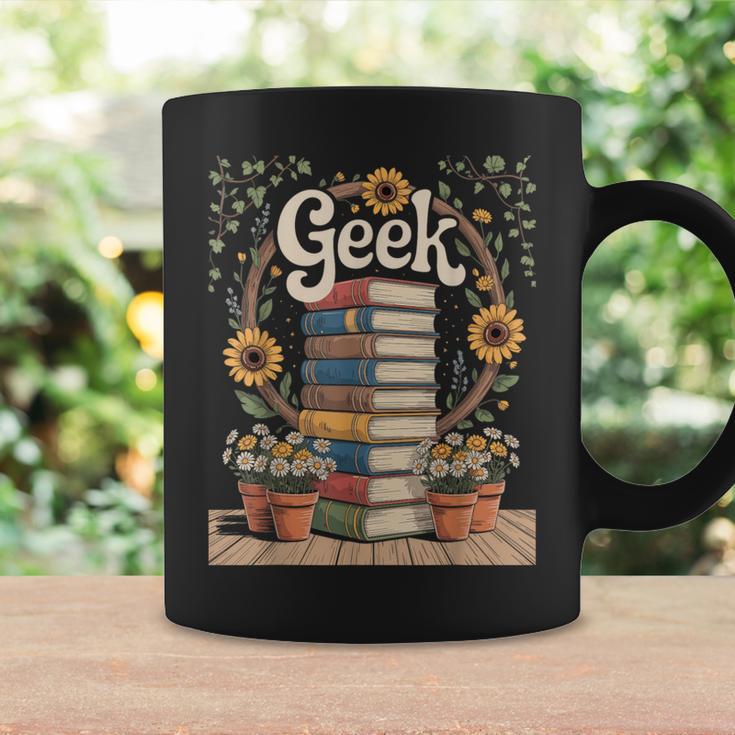 Books Geek Sunflower Floral Cute Vintage Books Reader Lover Graphic Print Coffee Mug Gifts ideas