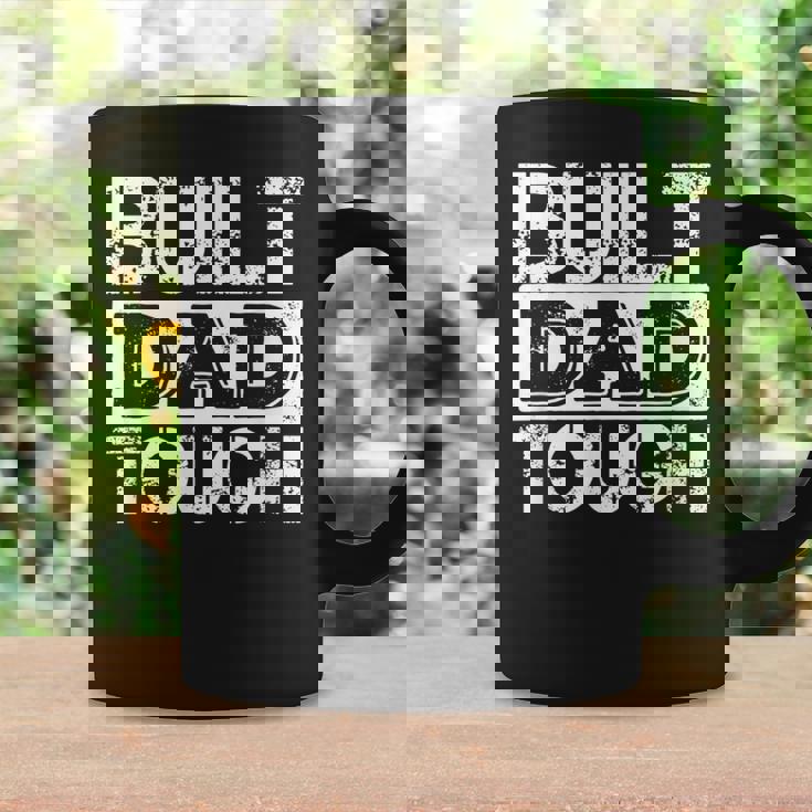 Built Dad Tough 父の日trong Daddy aying コーヒーマグ ギフトのアイデア