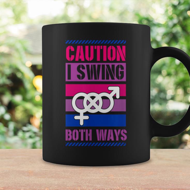 Caution Iwing Both Ways バイセクシャル プライド ジョーク コーヒーマグ ギフトのアイデア