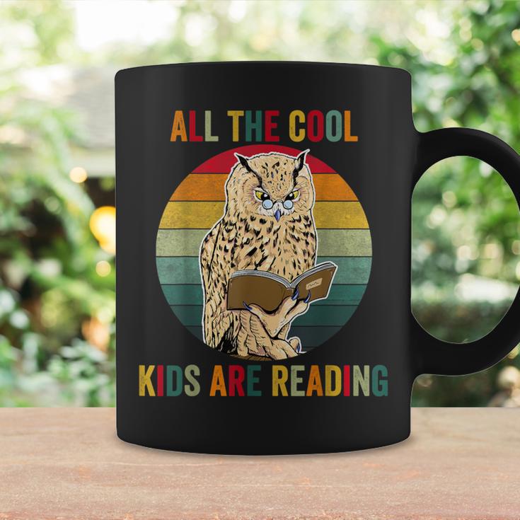 All The Cool Kids Are Reading Owl Glasses Book Retro Vintage Graphic Print Coffee Mug Gifts ideas