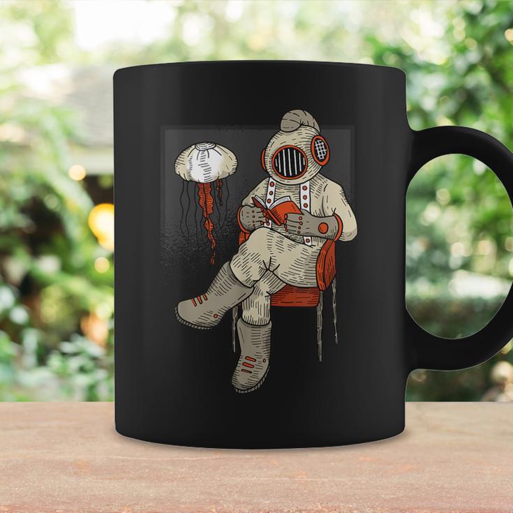 Diving Book Reading Graphic Print Coffee Mug Gifts ideas