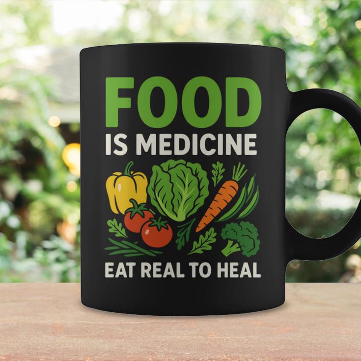 Food Is Medicineの栄養士、自然療法医栄養士へのギフト 長袖tシャツ コーヒーマグ ギフトのアイデア