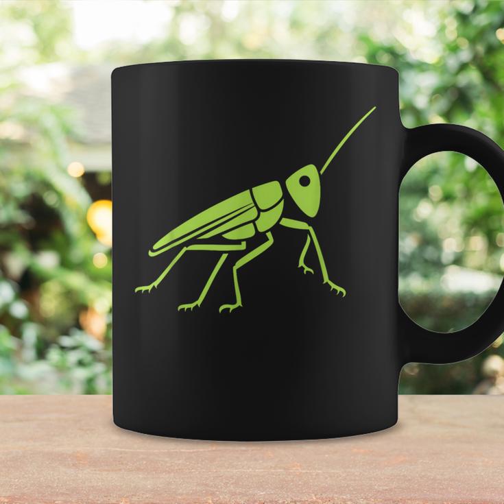Grasshopper ミニマリストのバッタかわいい昆虫小さなバッタ コーヒーマグ ギフトのアイデア
