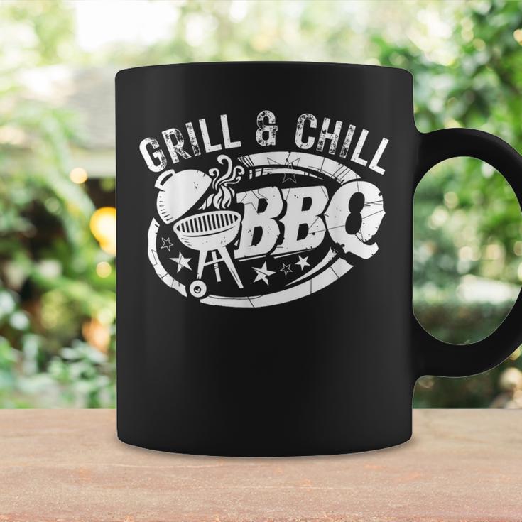 Grill And Chill おもしろbbqバーベキューシェフ 肉料理人 コーヒーマグ ギフトのアイデア