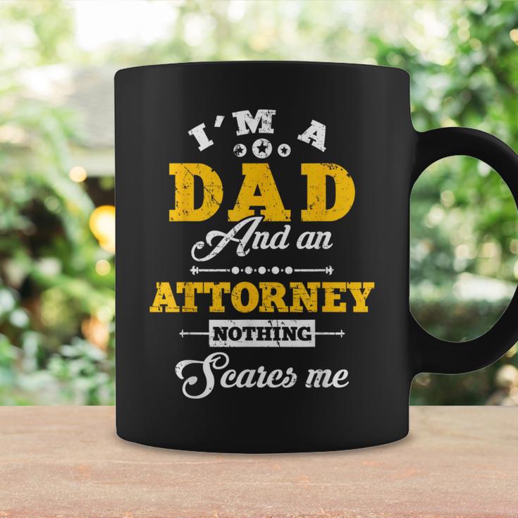 I'm Dad And Attorney Fun Happy 父の日 コーヒーマグ ギフトのアイデア