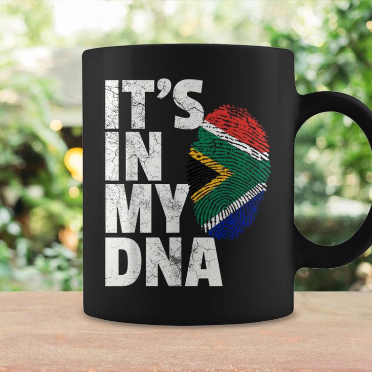 It's In My Dnaouth African Africa Flagコーヒーマグ ギフトのアイデア